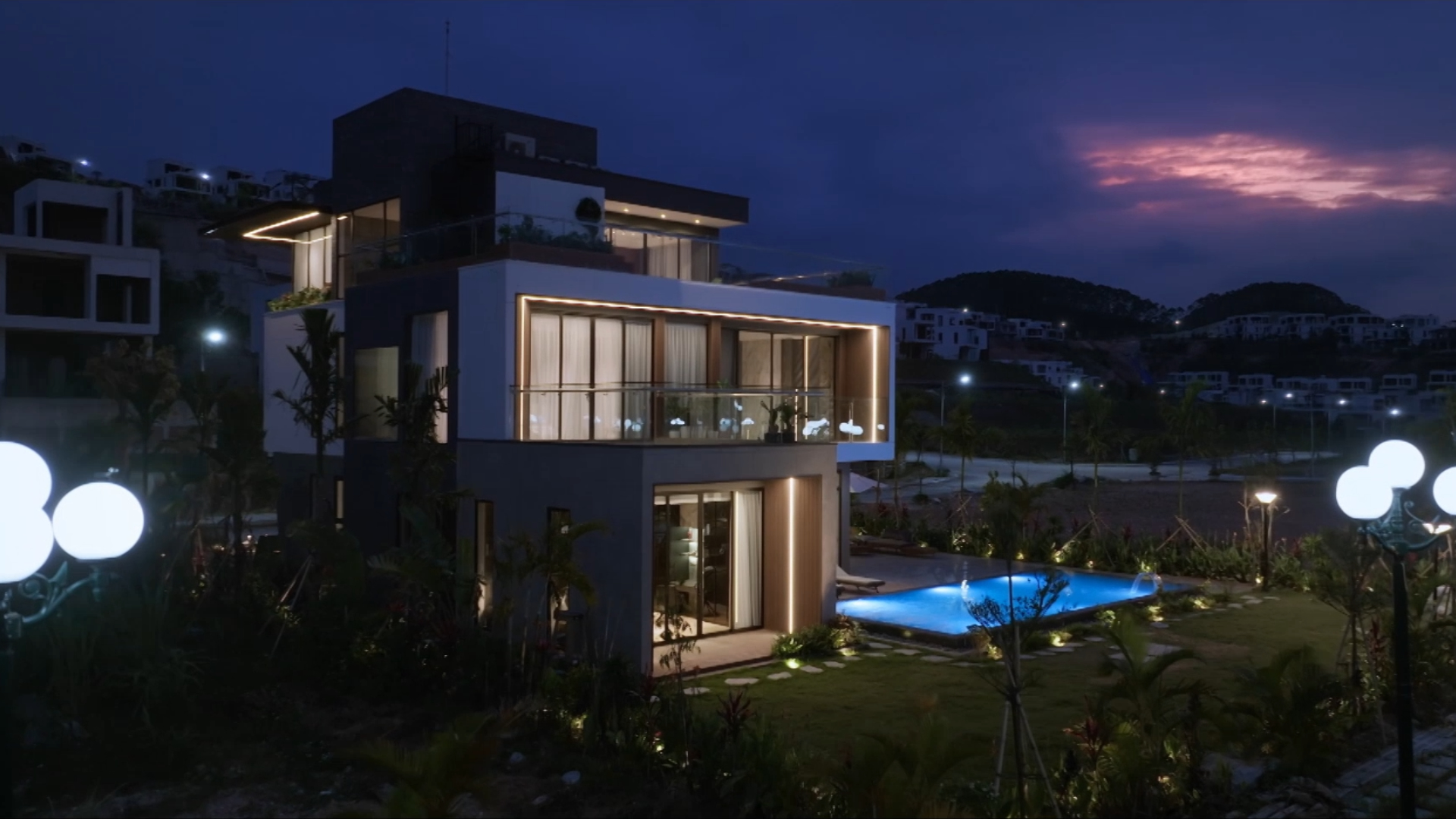 Khu Nghỉ Dưỡng Ivory Villa & Resort