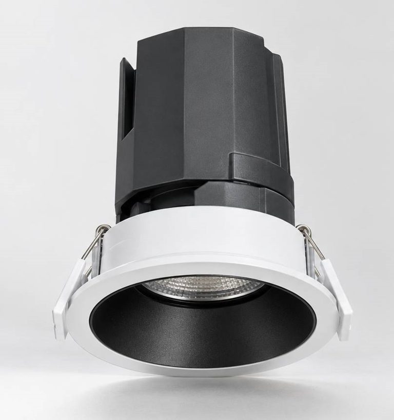 Đèn âm trần Aqua Series 15W IP54