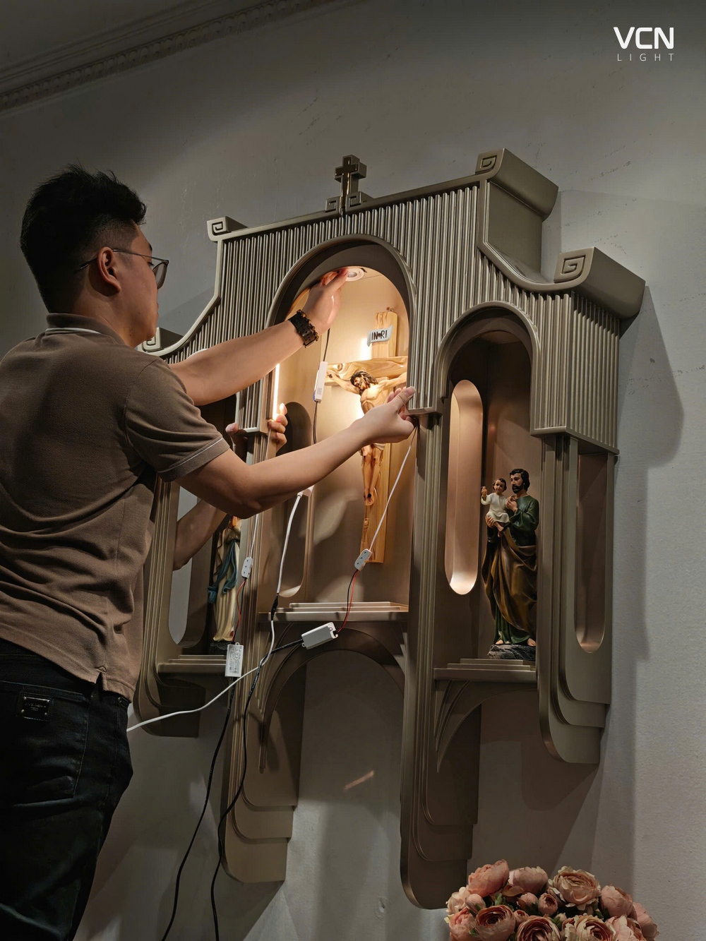 Chiếu sáng ban thờ Hồng Ân (Dànam) – ảnh 4